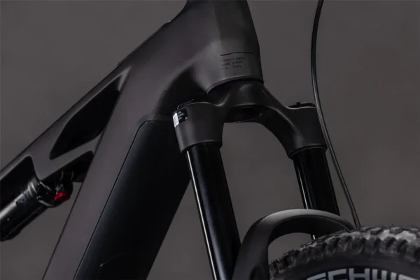 lundi c3 CUBE Stereo Hybrid ONE44 HPC Race 800 (2026)