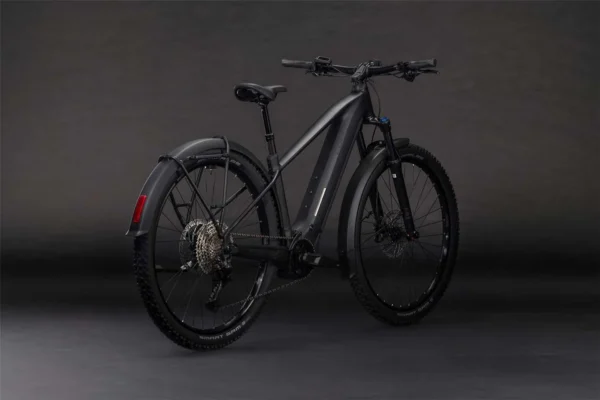 lundi d2 CUBE Reaction Hybrid Pro 800 FE (2026)