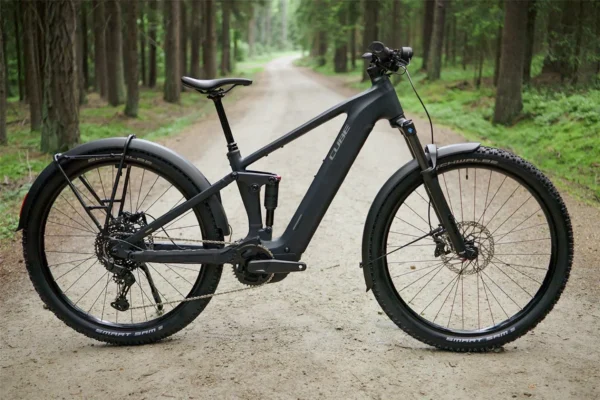 lundi l2 CUBE Stereo Hybrid ONE22 Pro 800 FE (2026)