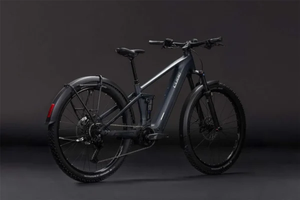 lundi l3 CUBE Stereo Hybrid ONE22 Pro 800 FE (2026)