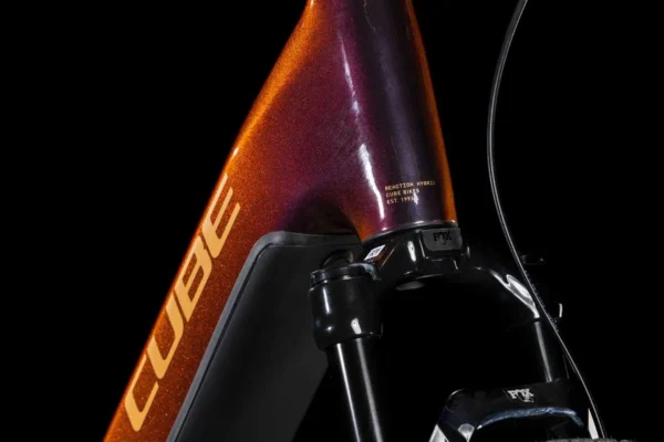 lundi n2 CUBE Reaction Hybrid SLT 800 Easy Entry (2025)